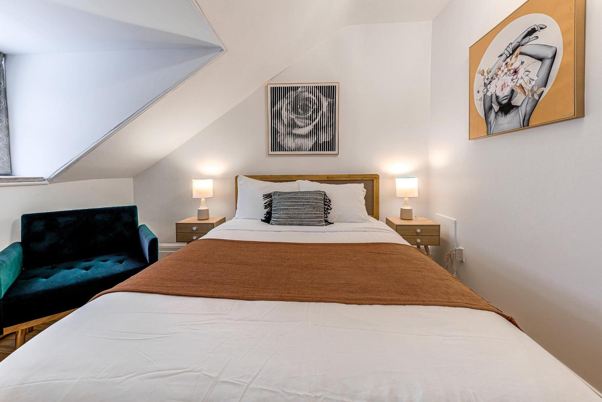 Queen Room